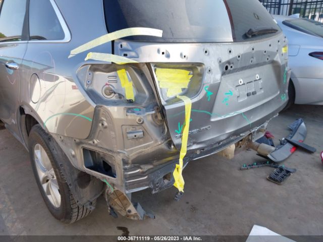 5XYPGDA54HG277378 KIA Sorento Lx V6