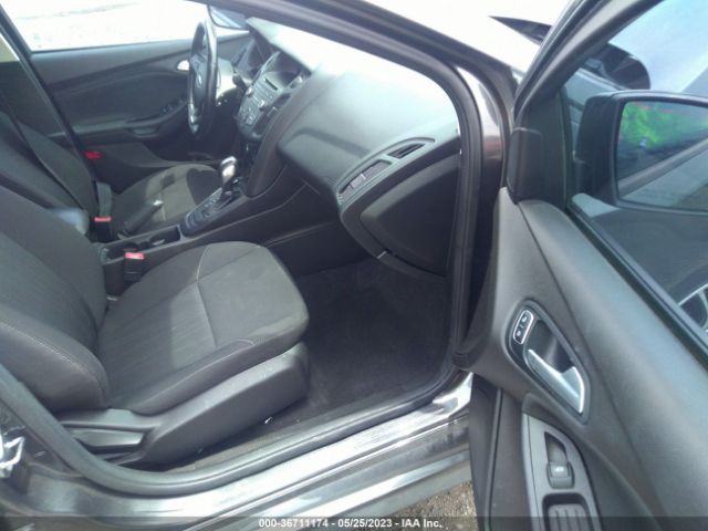 1FADP3F23GL310519 Ford FOCUS SE