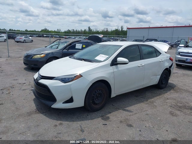 2018 TOYOTA COROLLA LE ECO VIN: 5YFBPRHE1JP784205