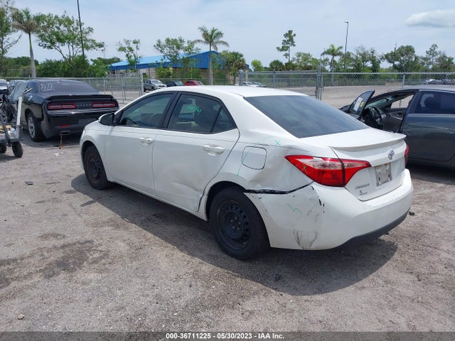 2018 TOYOTA COROLLA LE ECO VIN: 5YFBPRHE1JP784205