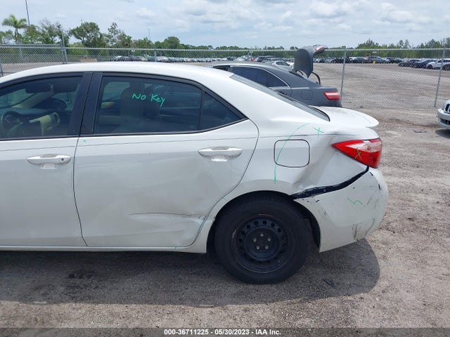 2018 TOYOTA COROLLA LE ECO VIN: 5YFBPRHE1JP784205