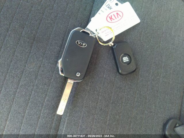 KNDEUCAA2M7182431 KIA SELTOS S