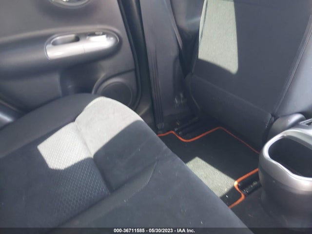 2015 NISSAN JUKE SV VIN: JN8AF5MV7FT551091