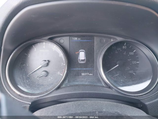 5N1AT2MV6JC815649 Nissan ROGUE SV