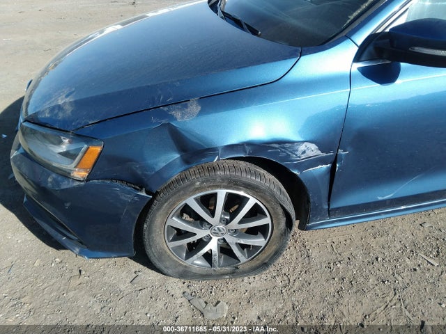 2017 VOLKSWAGEN JETTA 1.4T SE VIN: 3VWDB7AJ5HM263666