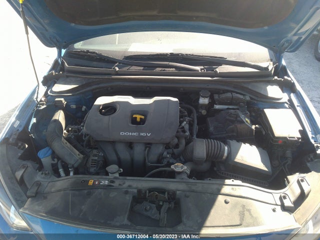 2018 HYUNDAI ELANTRA SEL VIN: 5NPD84LF5JH342193