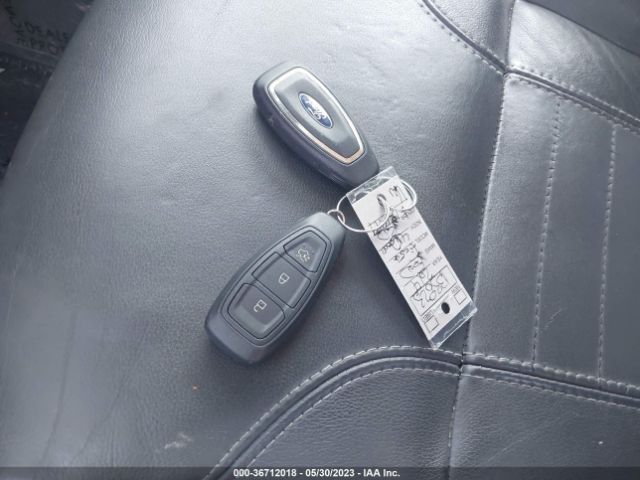 3FADP4FJXEM186449 Ford Fiesta Titanium