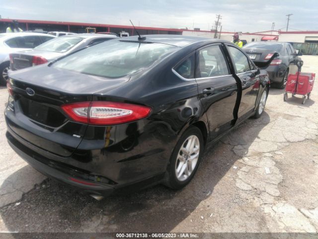 3FA6P0H78FR129383 Ford FUSION SE
