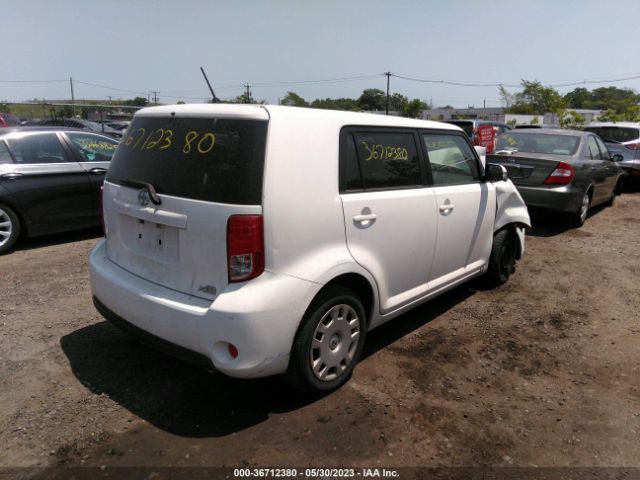 JTLZE4FEXFJ082393 Scion XB