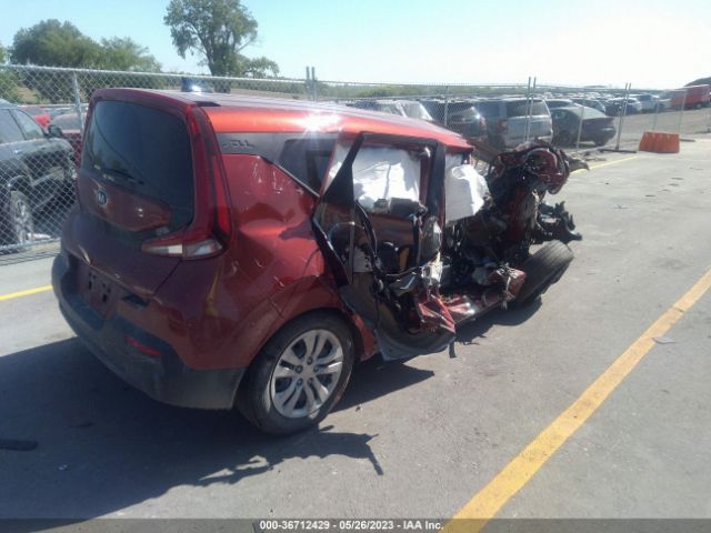 KNDJ23AU3L7073067 KIA SOUL LX