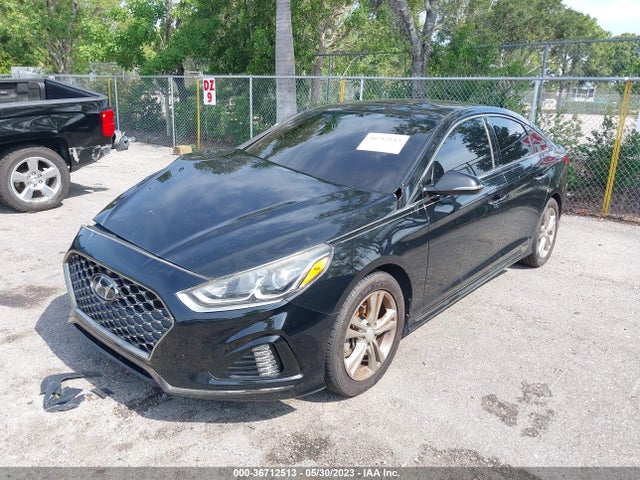 2018 HYUNDAI SONATA SPORT VIN: 5NPE34AF2JH694685