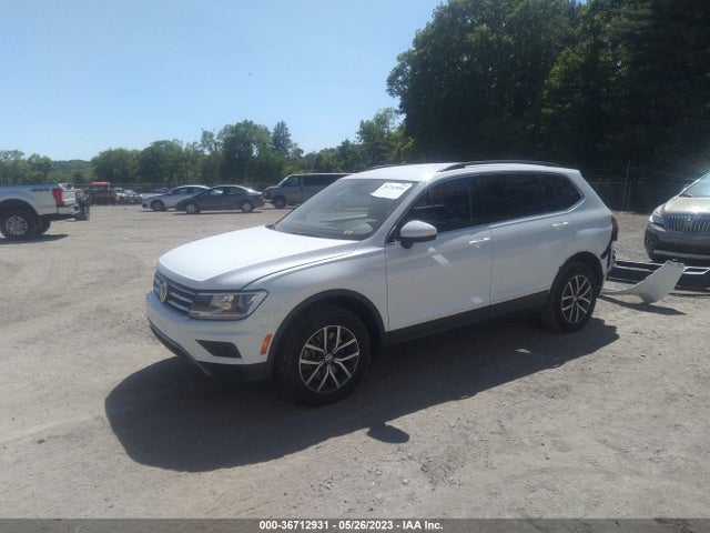 3VV3B7AX5LM047958 Volkswagen Tiguan Se/sel/se R-line Black