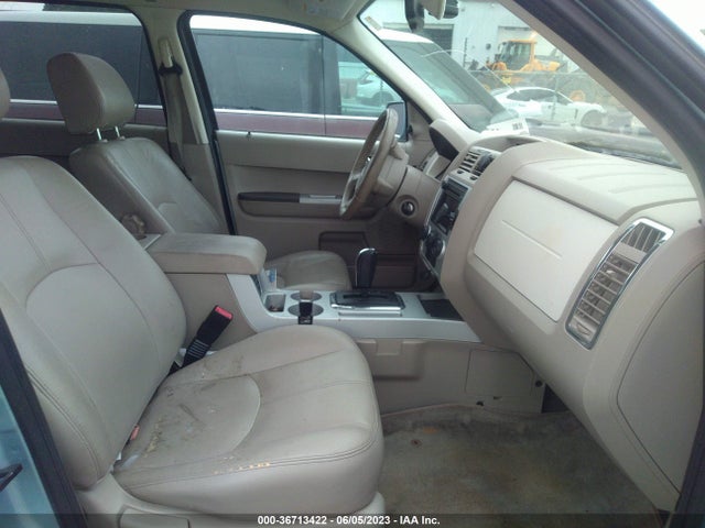2008 MERCURY MARINER VIN: 4M2CU39H28KJ15656