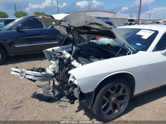 2C3CDZAGXKH618754 Dodge Challenger Sxt