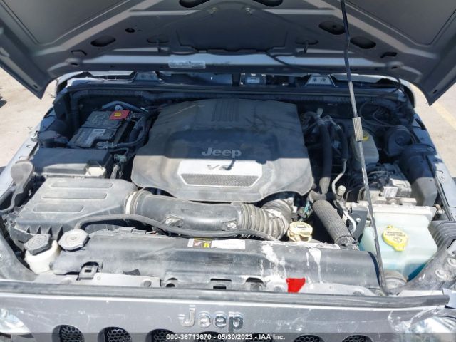1C4BJWDG4GL319166 Jeep Wrangler Unlimited Sport