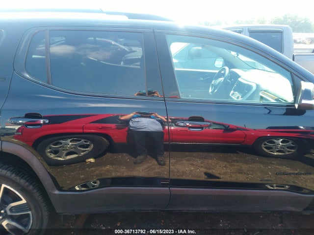 GMC ACADIA SLE 2021 1GKKNKLA0MZ133664 Image 13