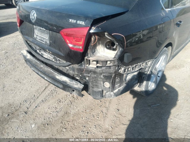 1VWCN7A34EC113887 Volkswagen Passat Tdi Sel Premium