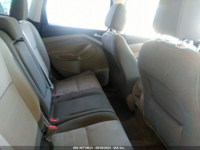 1FMCU9GX2FUA08381 Ford ESCAPE SE