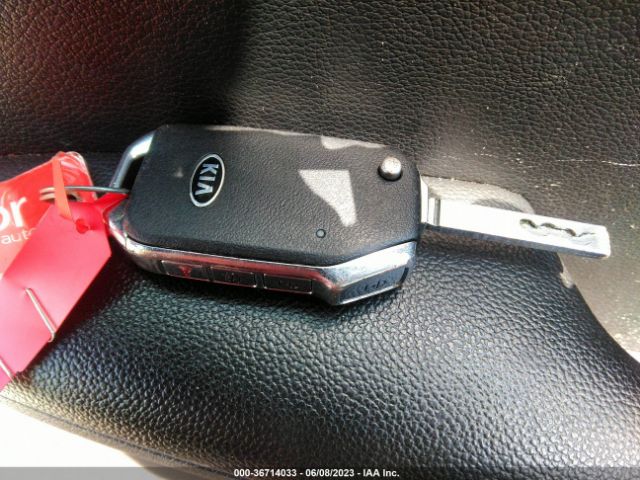 3KPF24AD6ME267413 KIA Forte Lxs