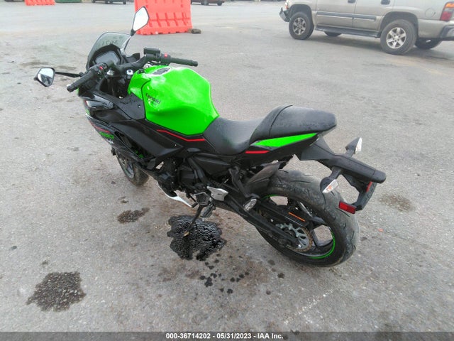 Kawasaki Ex650 M 2022 ML5EXEM1XNDA65260 Image 16