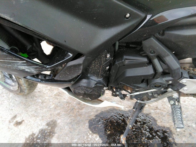 Kawasaki Ex650 M 2022 ML5EXEM1XNDA65260 Image 22