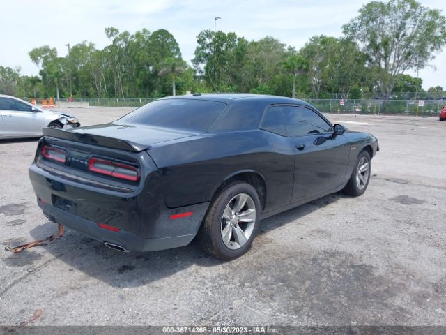 2C3CDZAG3JH302854 Dodge Challenger Sxt