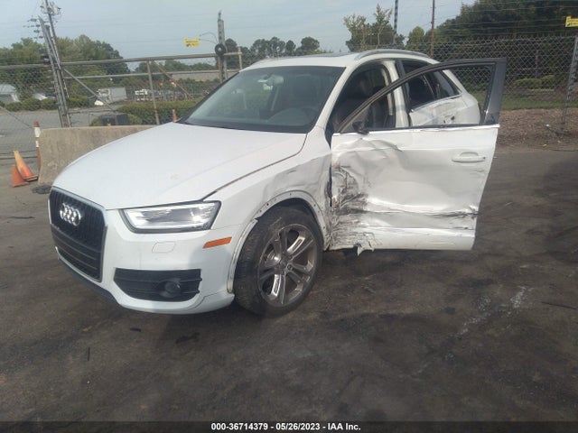 WA1BFCFS1FR001089 Audi Q3 2.0t Premium Plus