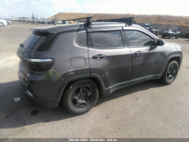 3C4NJDAB9JT245524 Jeep Compass Sport