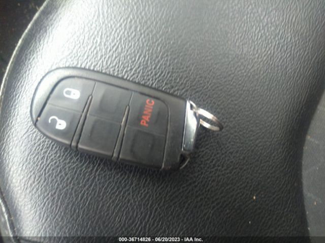 3C4NJDBB7JT440715 Jeep Compass Latitude 4x4