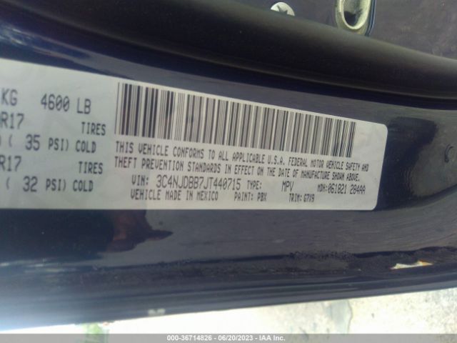 3C4NJDBB7JT440715 Jeep Compass Latitude 4x4