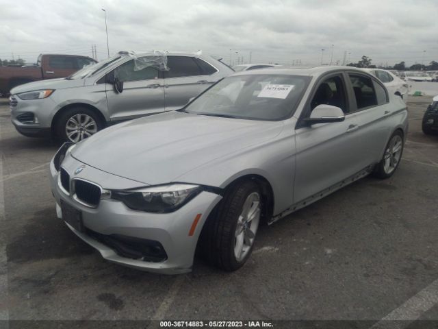 WBA8A9C55GK617563 BMW 3 Series 320i