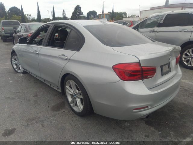 WBA8A9C55GK617563 BMW 3 Series 320i
