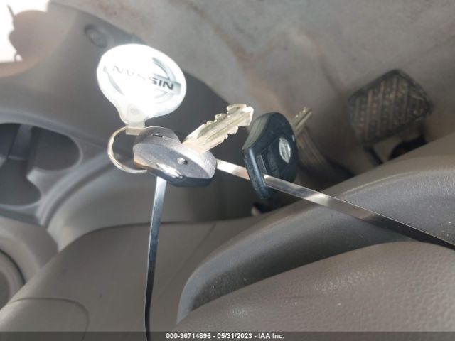 3N1CN7AP4EL828262 Nissan VERSA SV