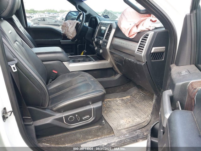 2017 Ford F-450, VIN: 1FT8W4DTXHEB62925