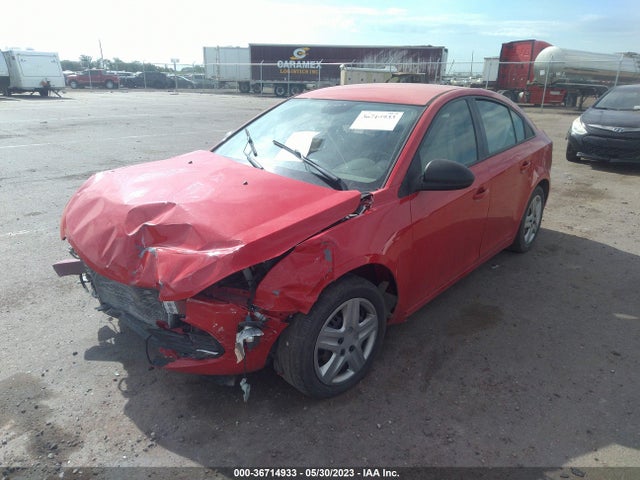 Chevrolet Cruze Limited Ls 2016 1G1PC5SH2G7159666 Image 2