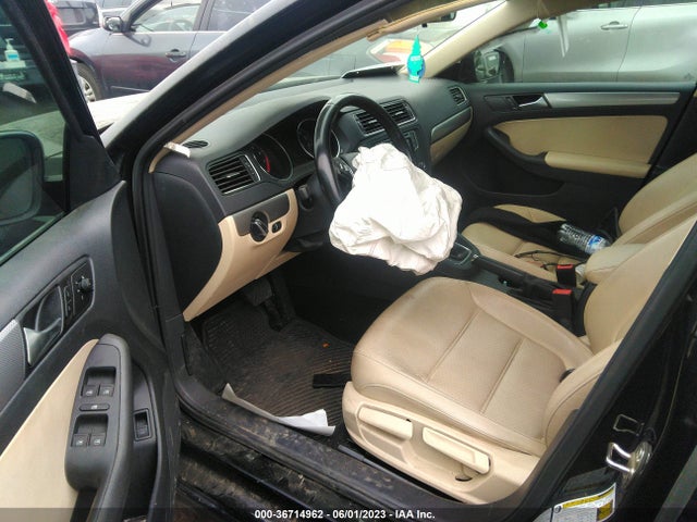 3VWDB7AJ9HM364497 Volkswagen Jetta 1.4t Se