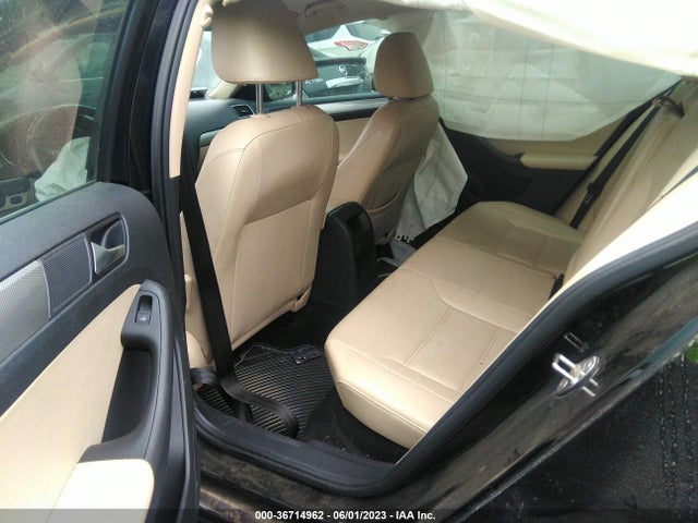 3VWDB7AJ9HM364497 Volkswagen Jetta 1.4t Se