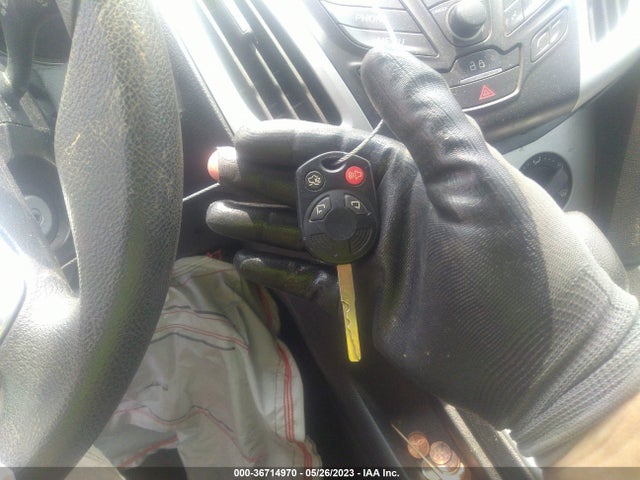 Ford FOCUS SE 2014 1FADP3K21EL436042 Image 3
