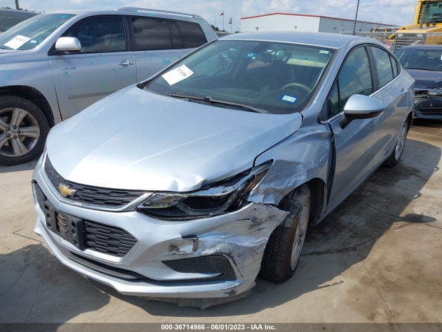 Chevrolet CRUZE LT 2017 1G1BE5SM5H7235772 Image 2