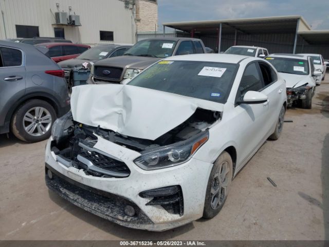 3KPF24AD2ME392019 KIA Forte Lxs