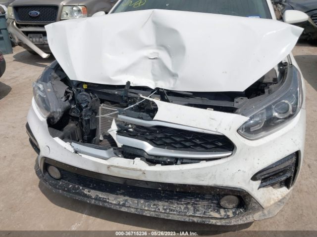 3KPF24AD2ME392019 KIA Forte Lxs