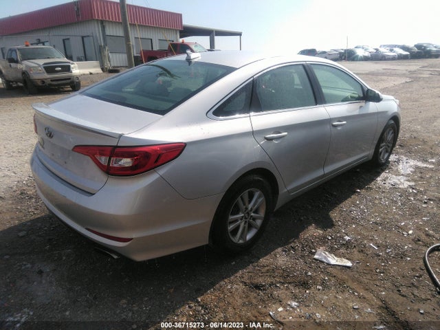 2016 HYUNDAI SONATA 2.4L SE VIN: 5NPE24AF2GH385701