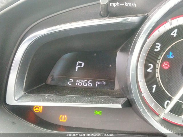 Mazda Mazda3 S Touring 2014 JM1BM1V32E1199690 Image 9