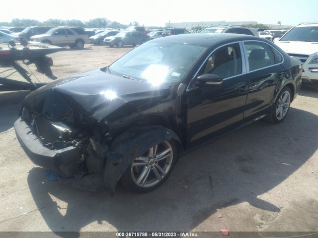 1VWBV7A39FC052355 Volkswagen Passat 2.0l Tdi Se W/sunroof
