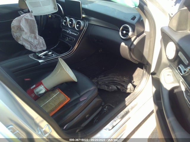 55SWF4JB1GU149964 Mercedes-Benz C-class C 300
