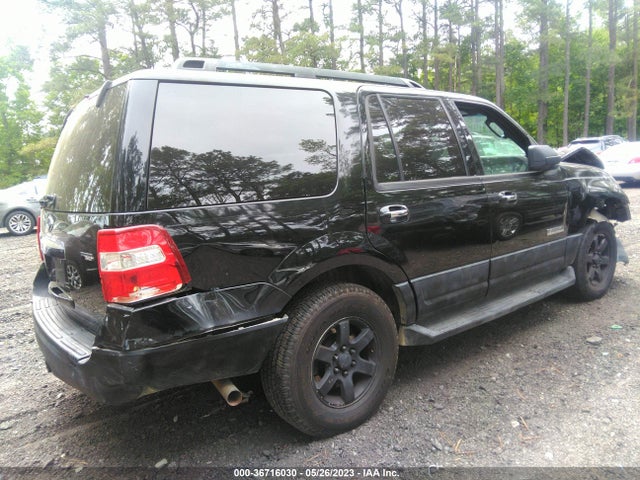 2007 FORD EXPEDITION XLT VIN: 1FMFU16587LA82751
