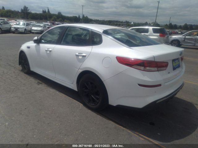 5XXGT4L32KG371536 KIA Optima Lx