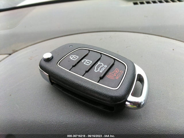Hyundai TUCSON SE 2021 KM8J23A45MU339736 Image 3