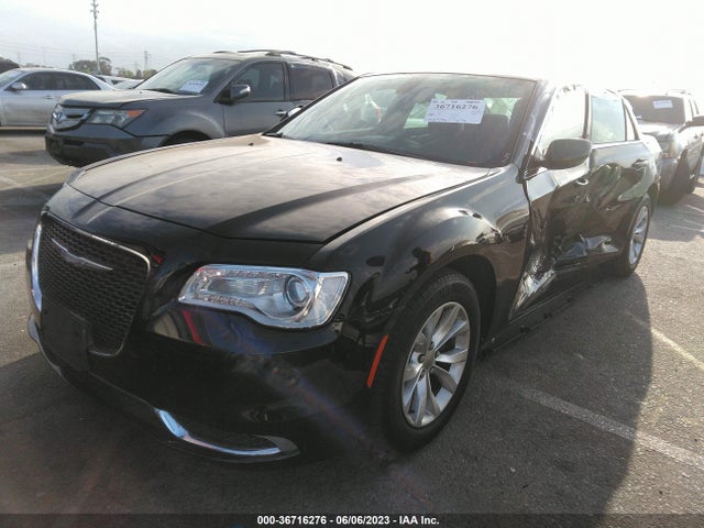 2C3CCAAG3FH893960 Chrysler 300 Limited