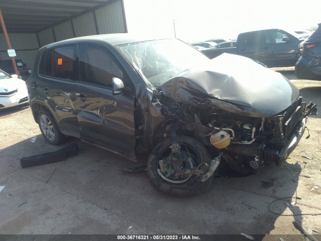 2014 WVGAV3AX0EW621189 main image